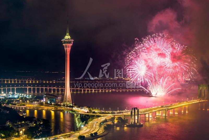 2034年今晚澳门之夜—璀璨灯火下的文化与经济交融盛景记事2023今晚澳门开奖