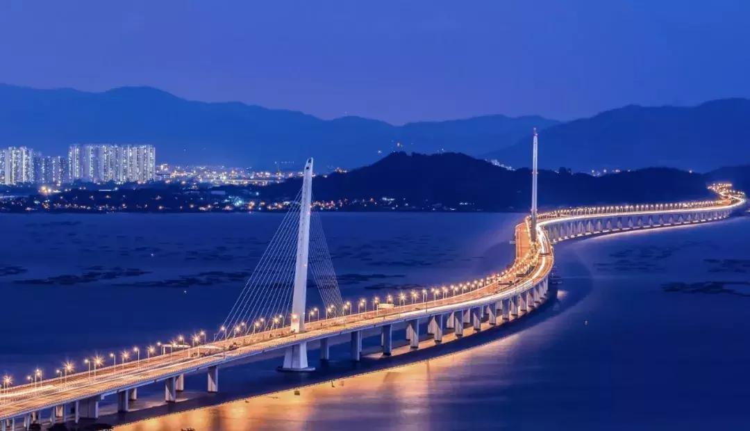 2035年澳门开奖历史记录查询结果表图片的探索与回顾之旅—从数据中窥见未来趋势分析报告澳门2020开奖结果+开奖记录205期开什么